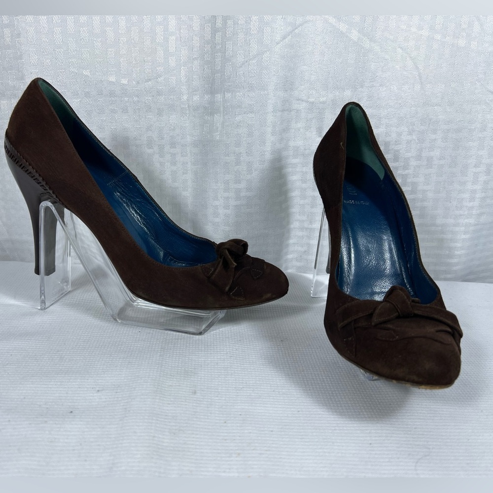 Fendi Brown Suede Bow Pumps FF Heel Detail Size 39